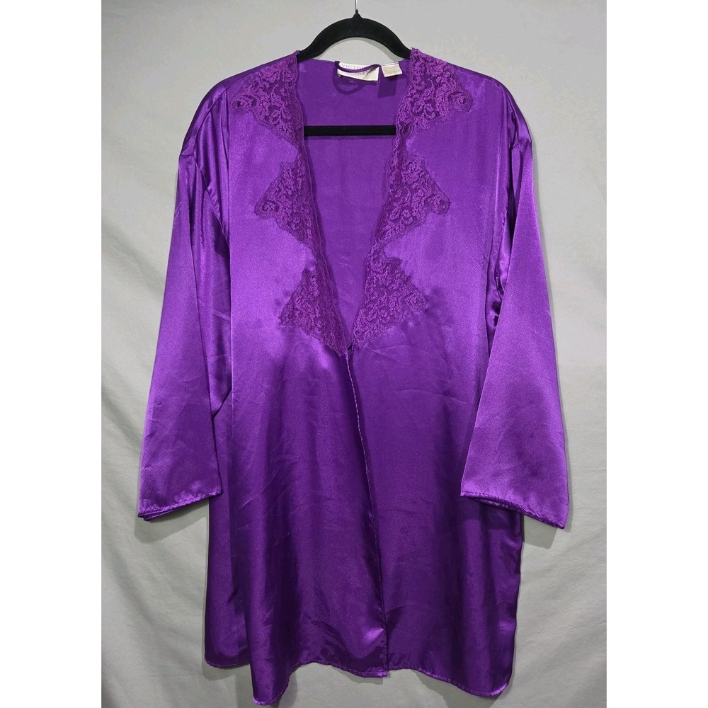 Victorias‎ Secret Gold Label One Size Purple Robe W Lace Inset Mid Length